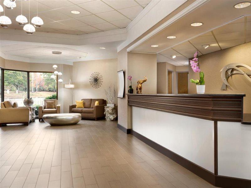 Radisson Akron-Fairlawn Copley Montrose Exteriör bild