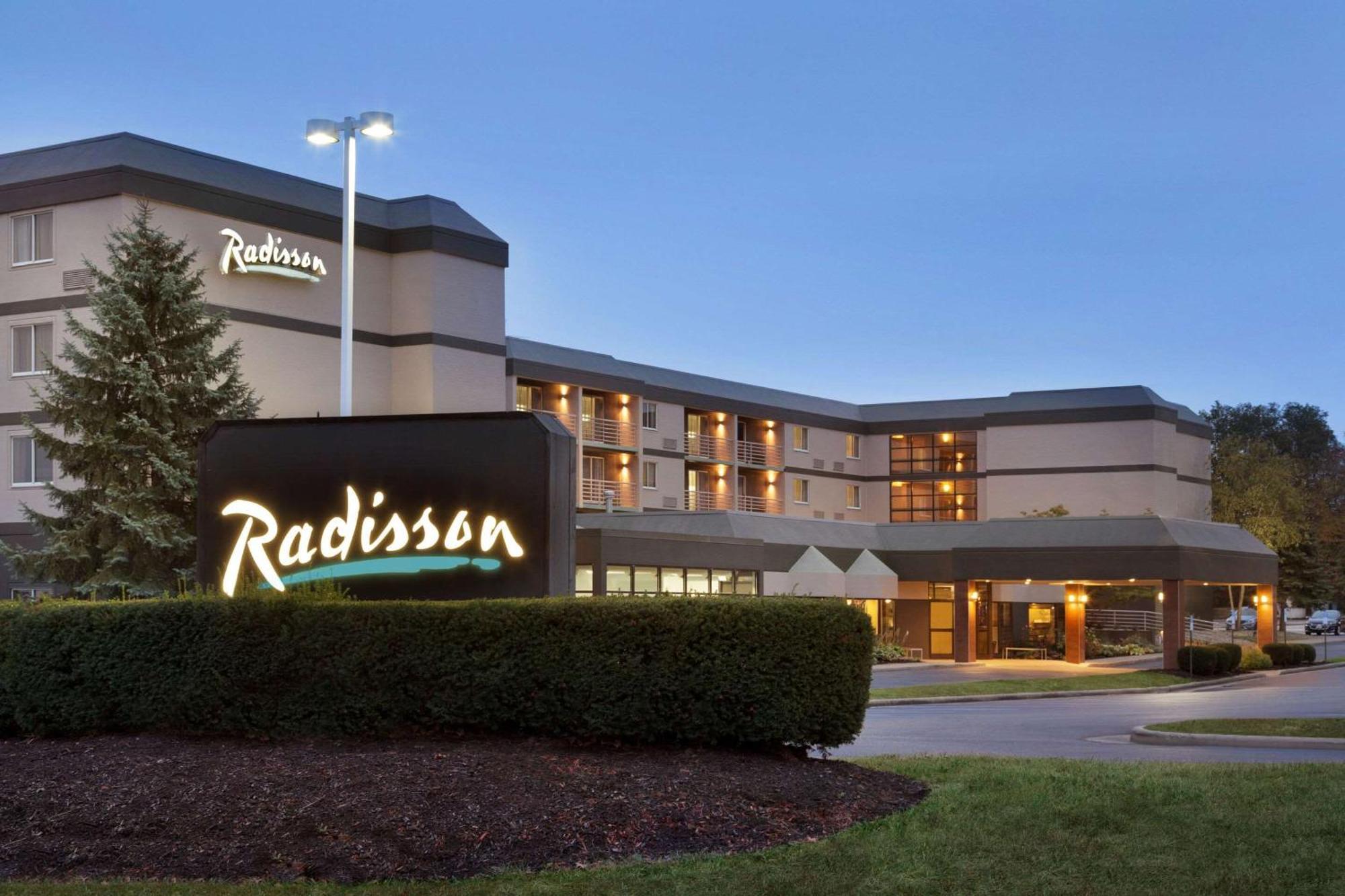 Radisson Akron-Fairlawn Copley Montrose Exteriör bild