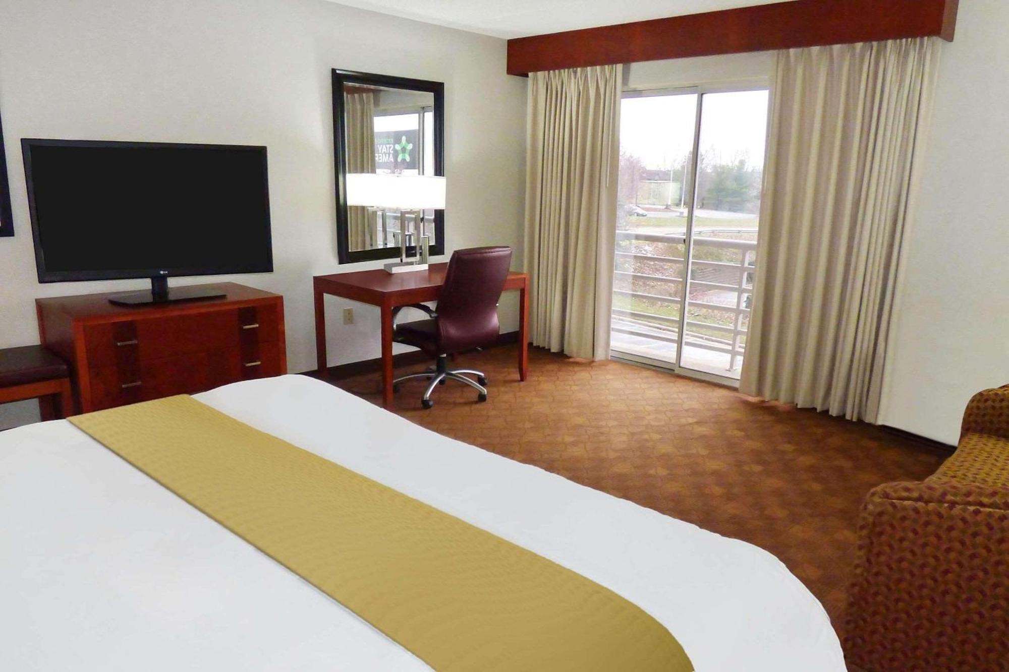 Radisson Akron-Fairlawn Copley Montrose Exteriör bild